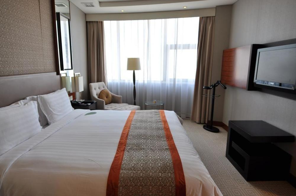 Hotel Howard Johnson Caida Plaza Shanghai