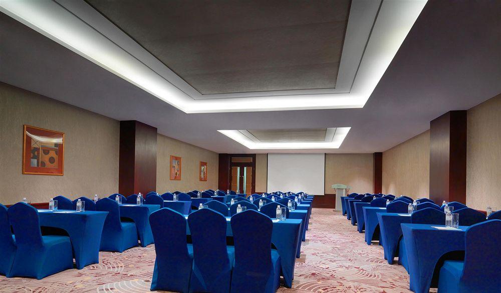 Four Points By Sheraton Shanghai, Daning 4*