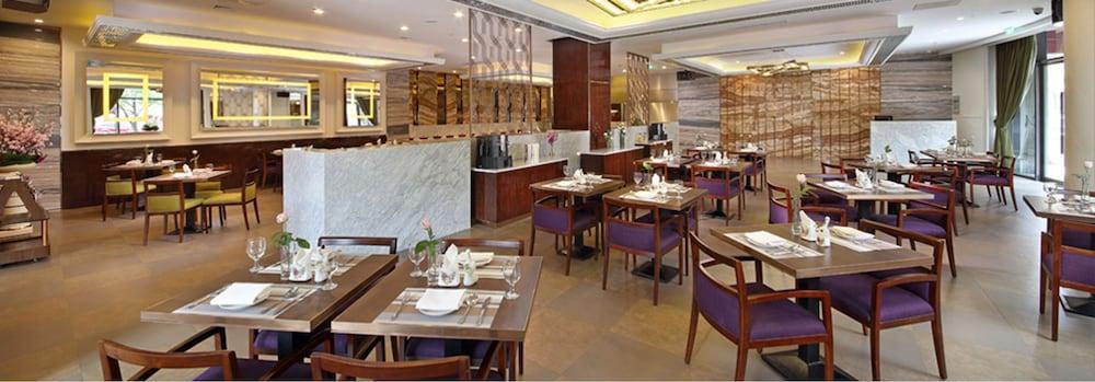 Dijing Hotel 4*