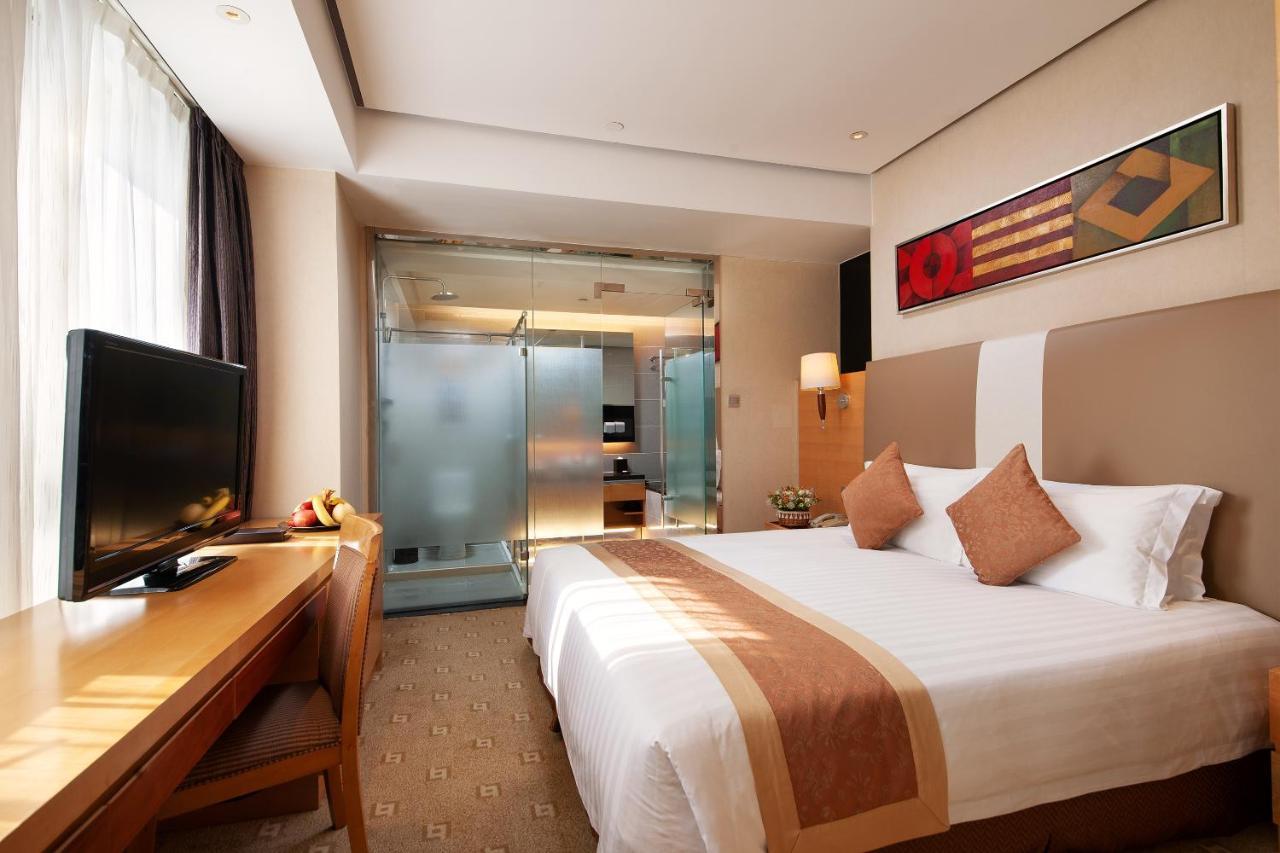 Hotel Regal Jinfeng 4*