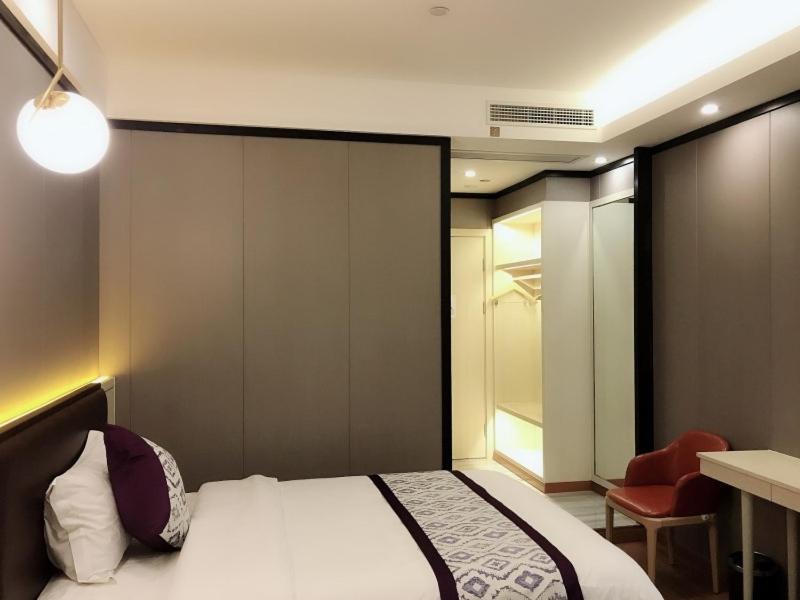 Gya West Youyi Road Subway Station Hotel Shanghai