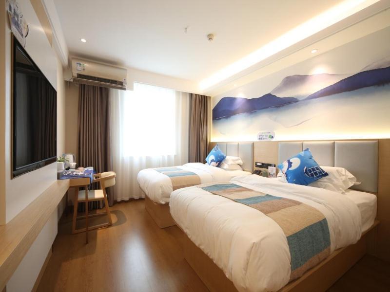 Greentree Zhongshan Hutai