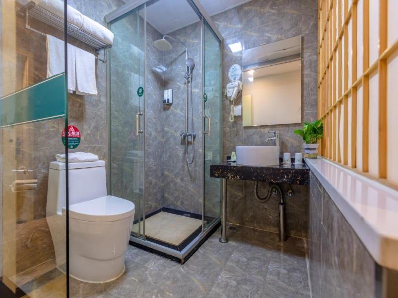 Hotel Greentree Fudan Wujiaochang Metro Station Shanghai