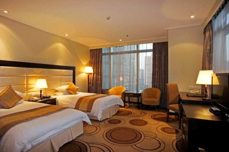 Hotel Xujiahui Park 4*