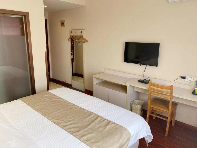 Greentree Sijing Songjiang Steel Express 3* Shanghai