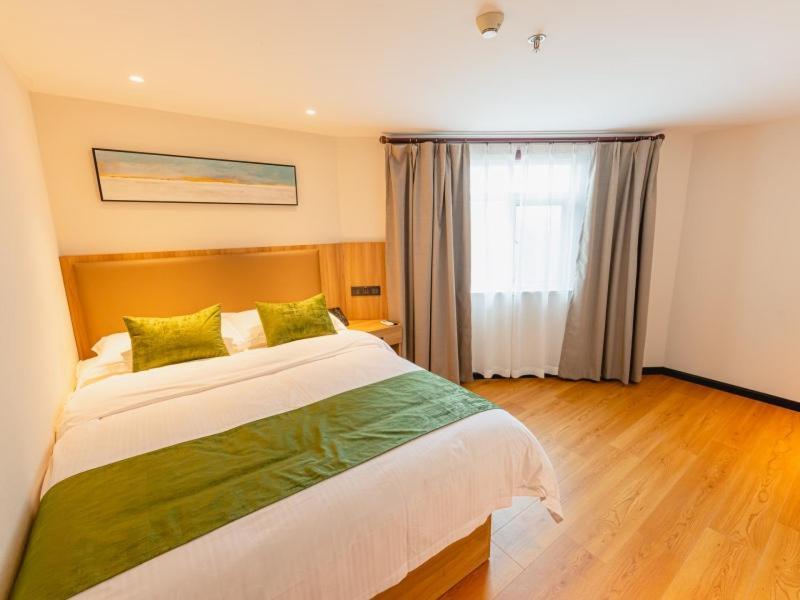 Greentree Xupu Bridge Hotel Shanghai