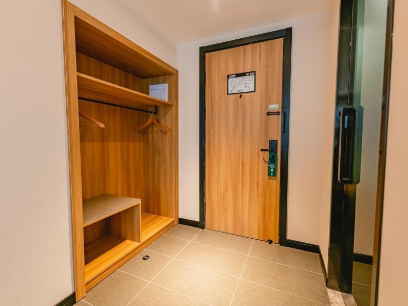 Greentree Xupu Bridge Hotel 3*