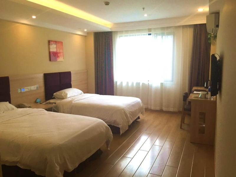 Greentree Kangqiao Industrial Zone Jinxiu Road Business 3*