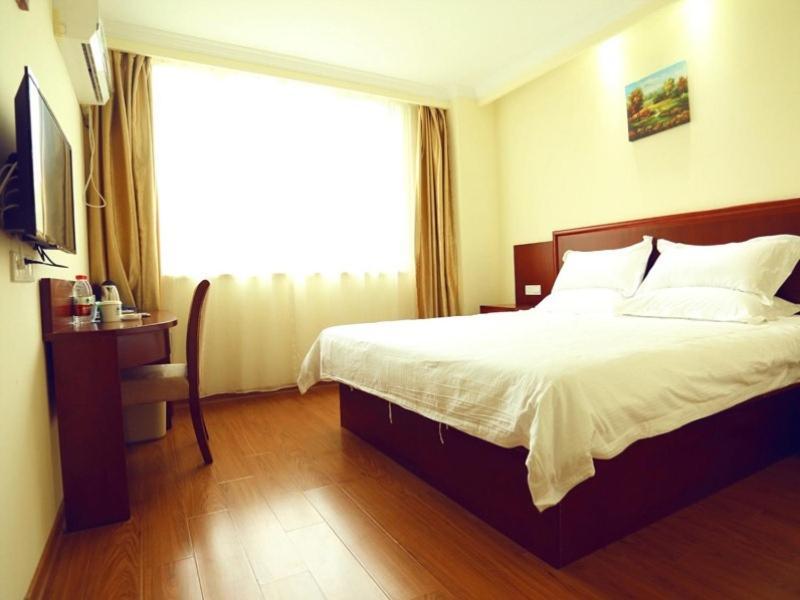 Greentree Chedun Film Park Songmin Road Express Hotel