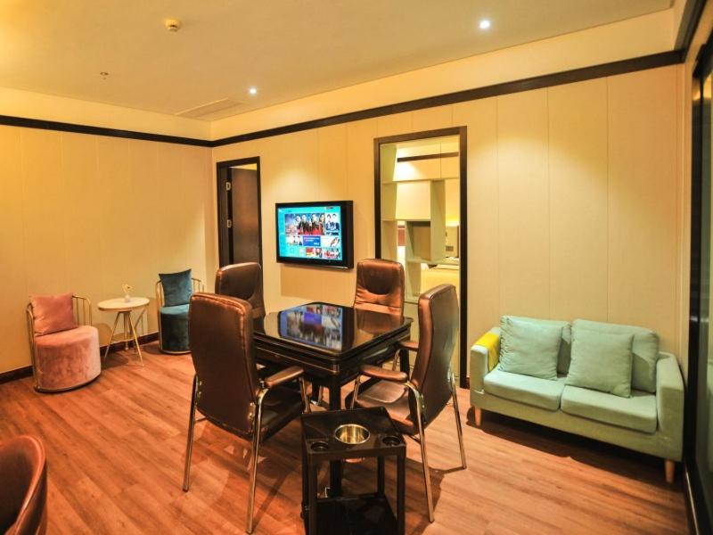 Gya Fengxian New Town Railway Station Jinhai Road 3* Shanghai