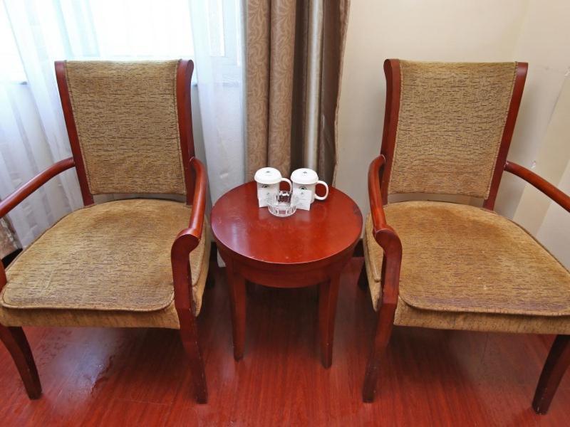 Hotel Greentree Changyang Road Jiangpu Park Metro Station Business