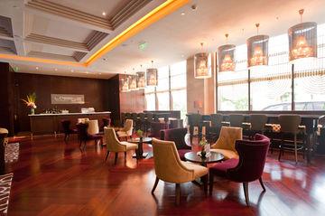 Royal International - Pudong International Airport Otel