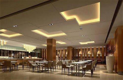 Holiday Express Jinqiao Central By Ihg Shanghai