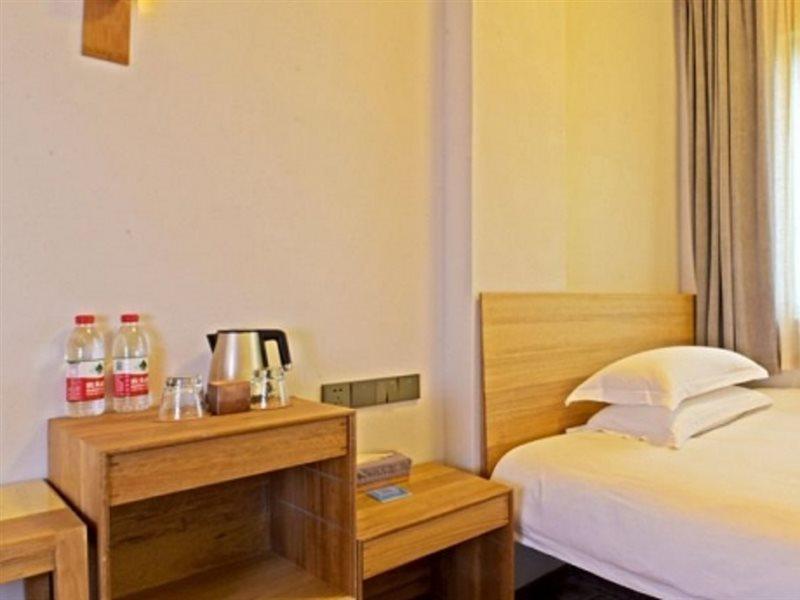 Ramada Encore By Wyndham Pudong Airport Shanghai