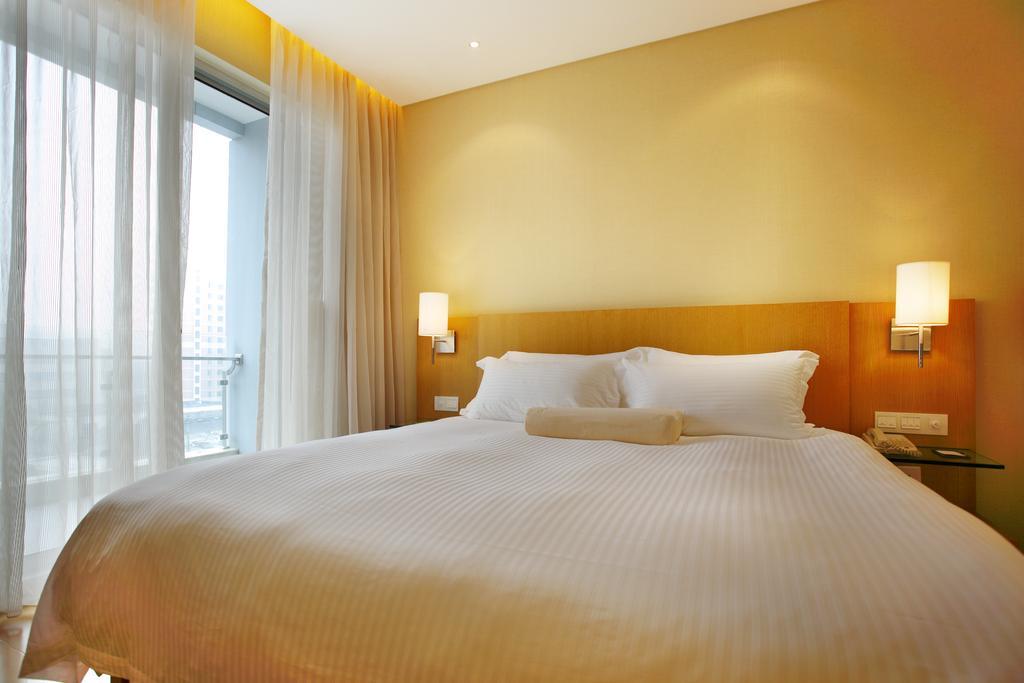 L'otel Hotel 4*