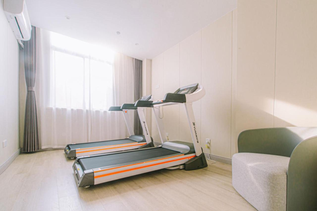 Joyful Yard Hotel-free Shuttle Bus To Pudong Airport And Disneyland 3* Shanghai