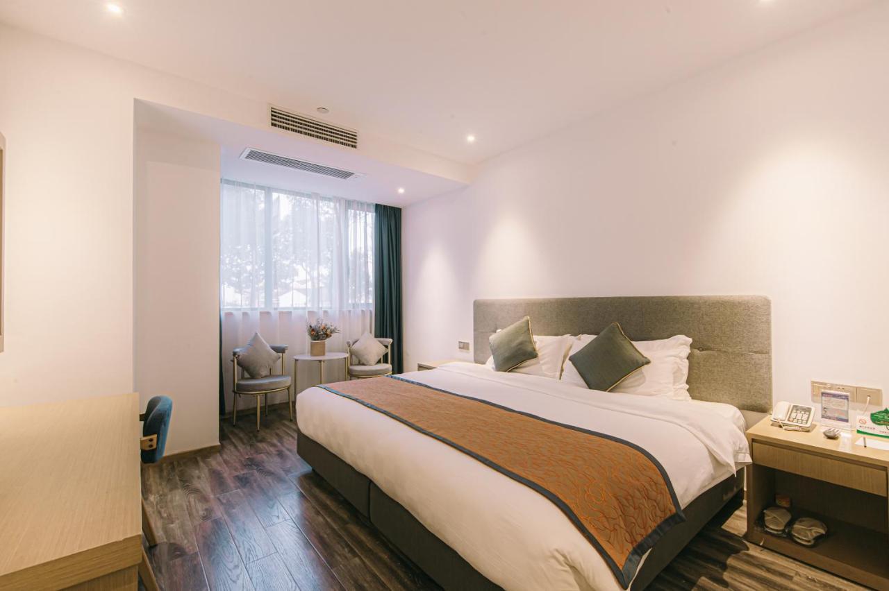 Hotel Joyful Yard Hotel-free Shuttle Bus To Pudong Airport And Disneyland