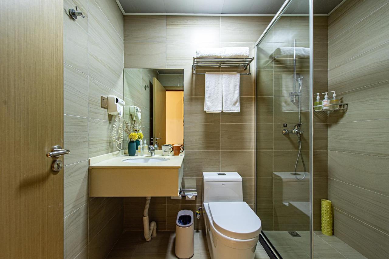 Hotel Joyful Yard Hotel-free Shuttle Bus To Pudong Airport And Disneyland