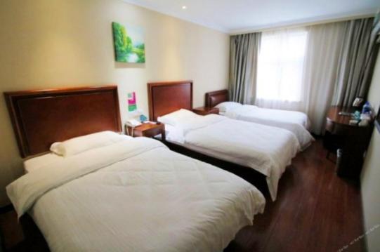 Greentree Inn Shanghai Luojing Express Hotel Hotel