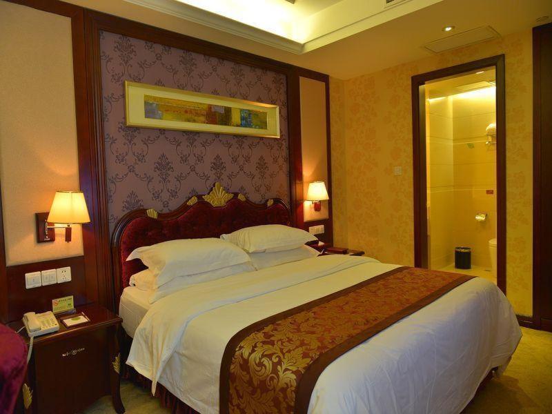 Hotel Vienna International Pudong New District Caolu