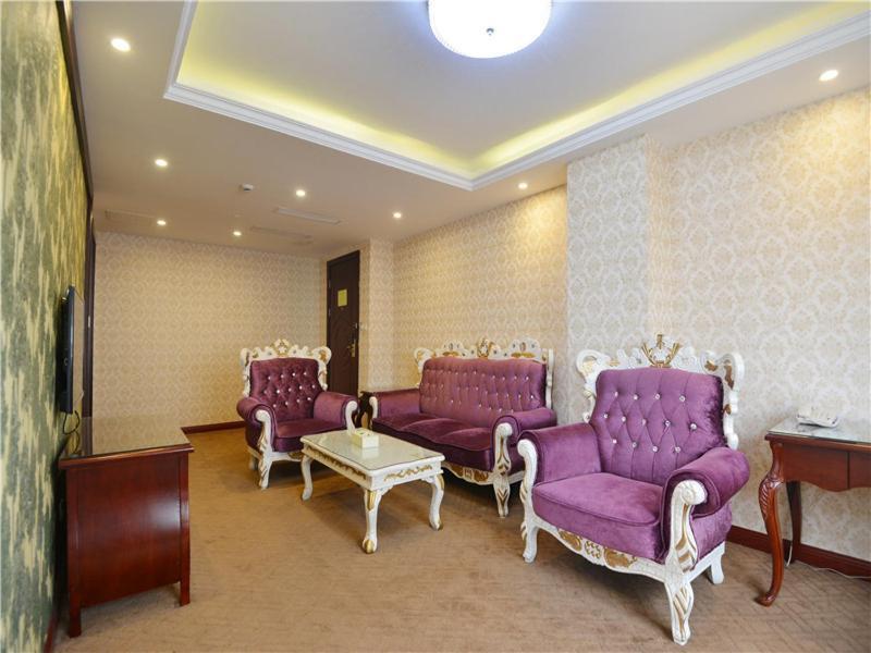 Vienna International Pudong New District Caolu 3*