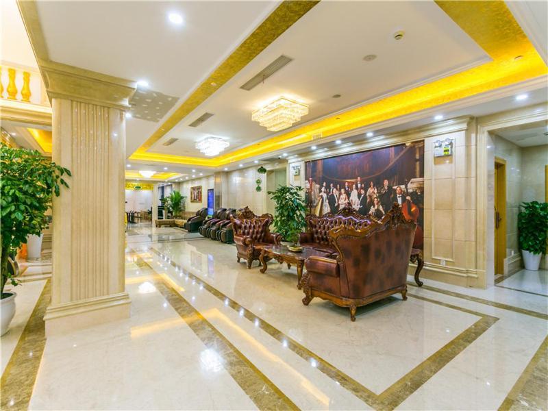 Vienna International Pudong New International Exbition Hotel