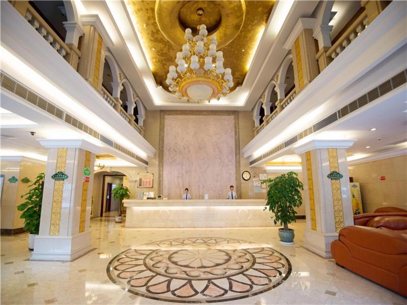 Vienna International Pudong New District Caolu Hotel