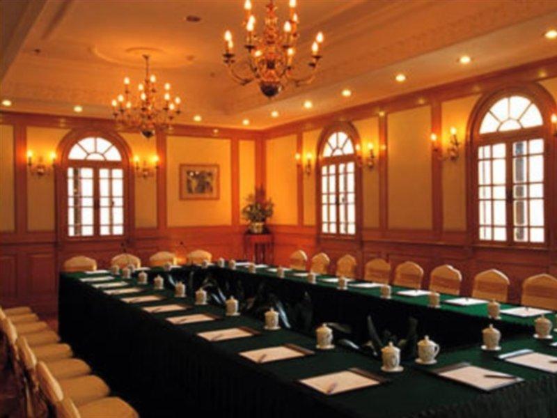 Jin Jiang Pacific Otel