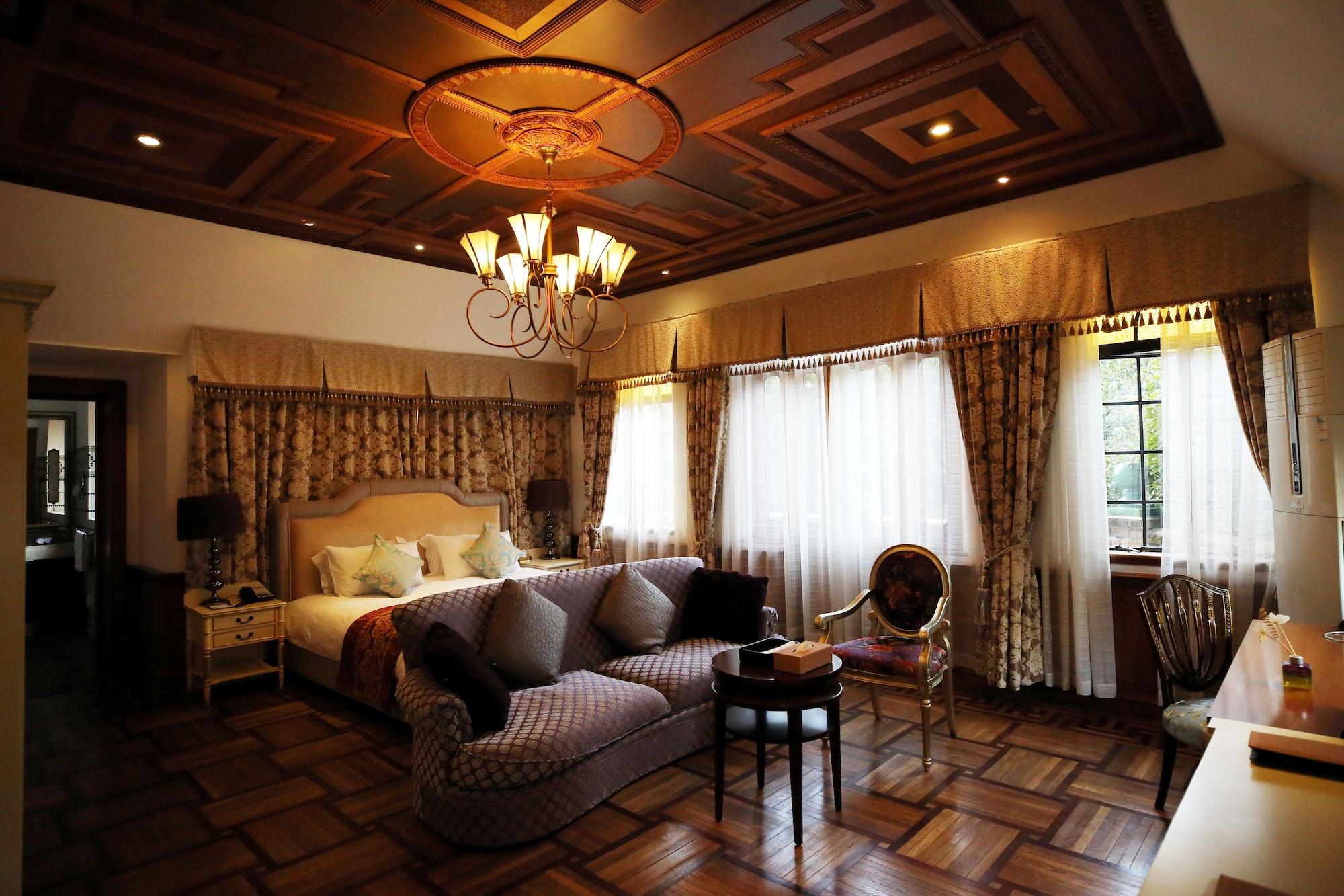 Moller - National Historic And Cultural Relics Protection Building 5*