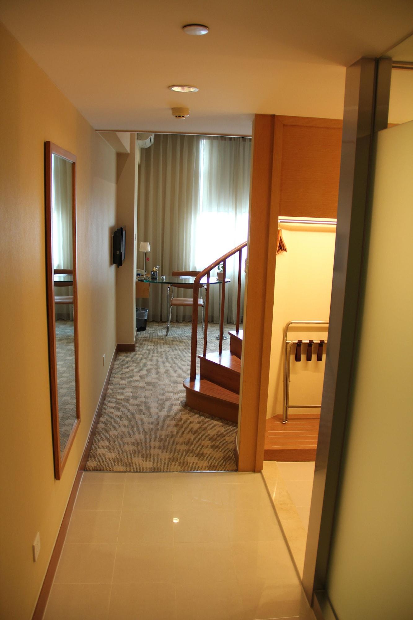 L'otel 4*