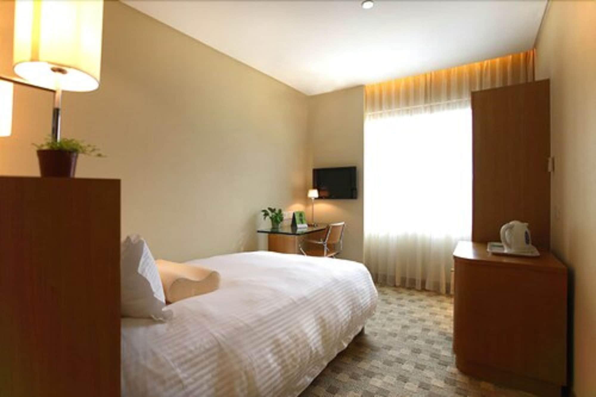 L'otel Hotel