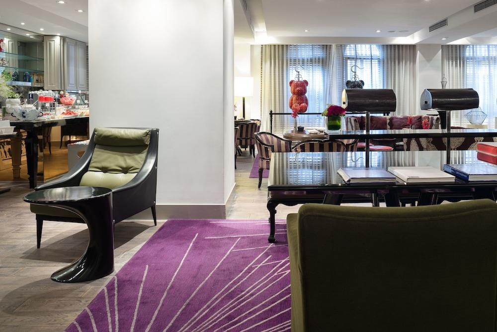 Hotel Jinglai Bushe Bund Nanjing West Road 4*