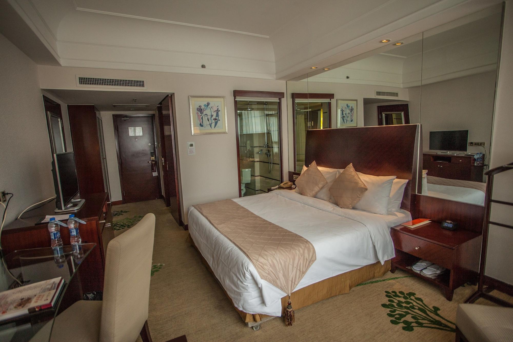 Merry 4* Shanghai