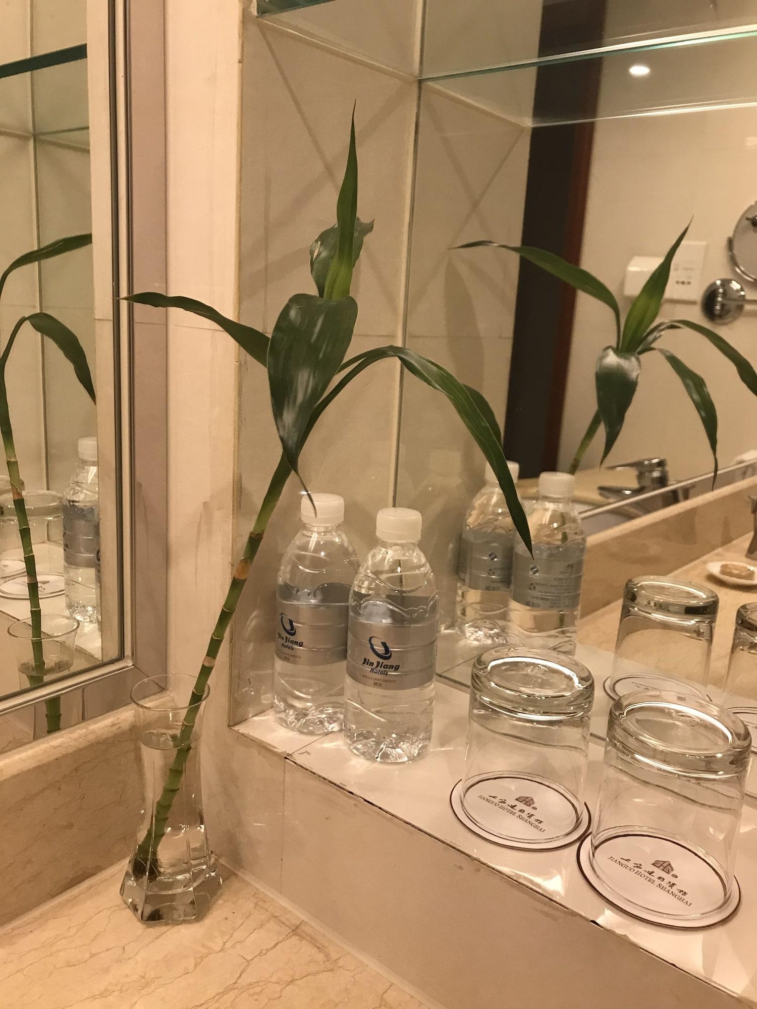Jianguo 4* Shanghai