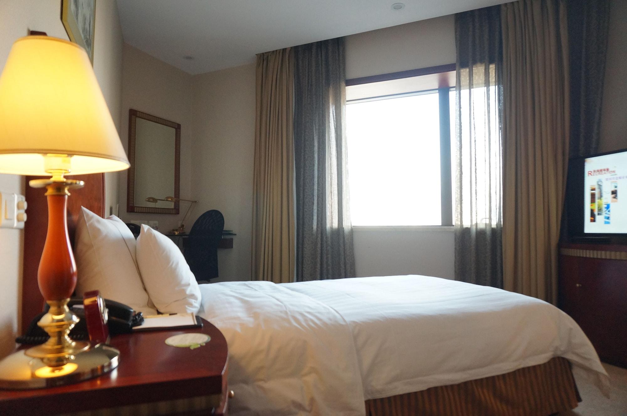 Jianguo Hotel Shanghai