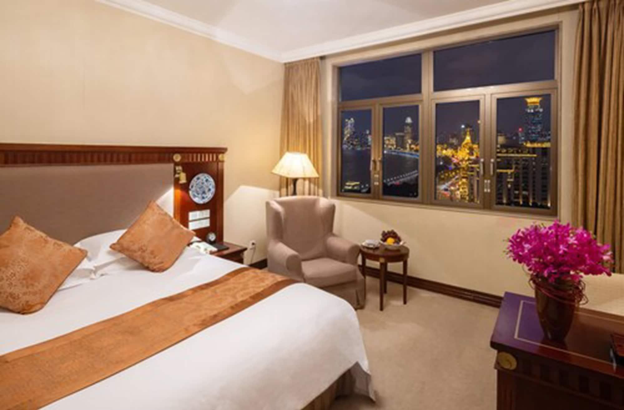 Hotel Broadway Mansions - On The Bund