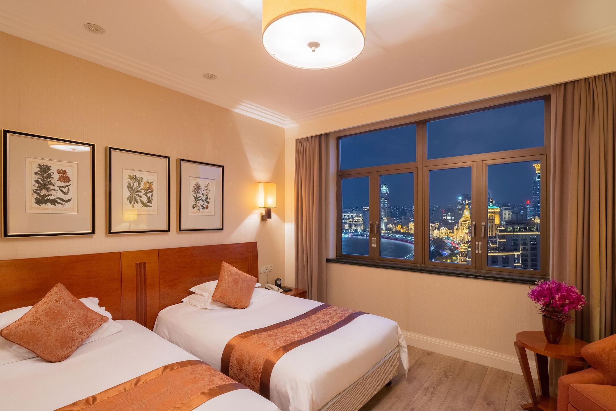 Hotel Broadway Mansions - On The Bund