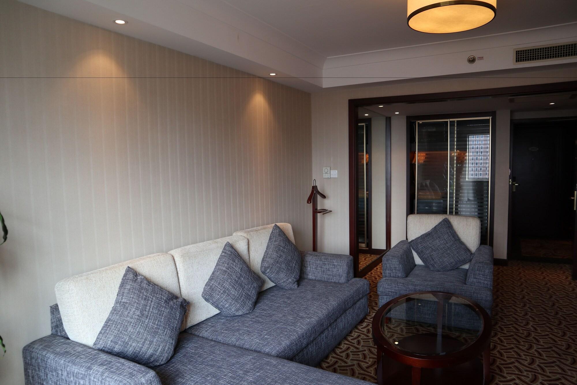 Hotel Jianguo