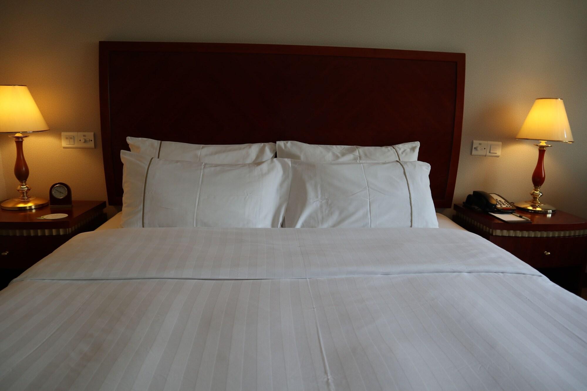 Jianguo Hotel