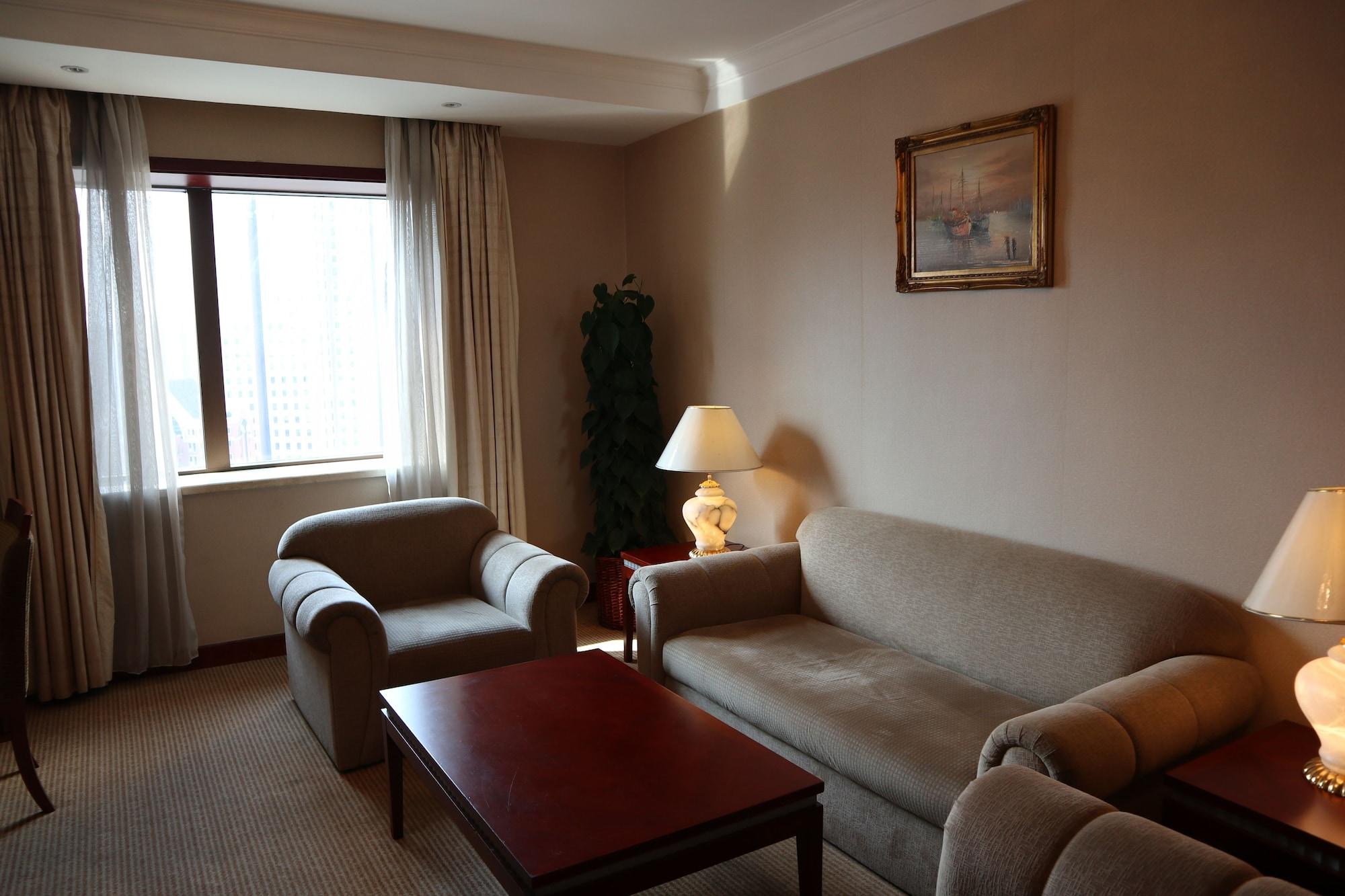 Jianguo Hotel