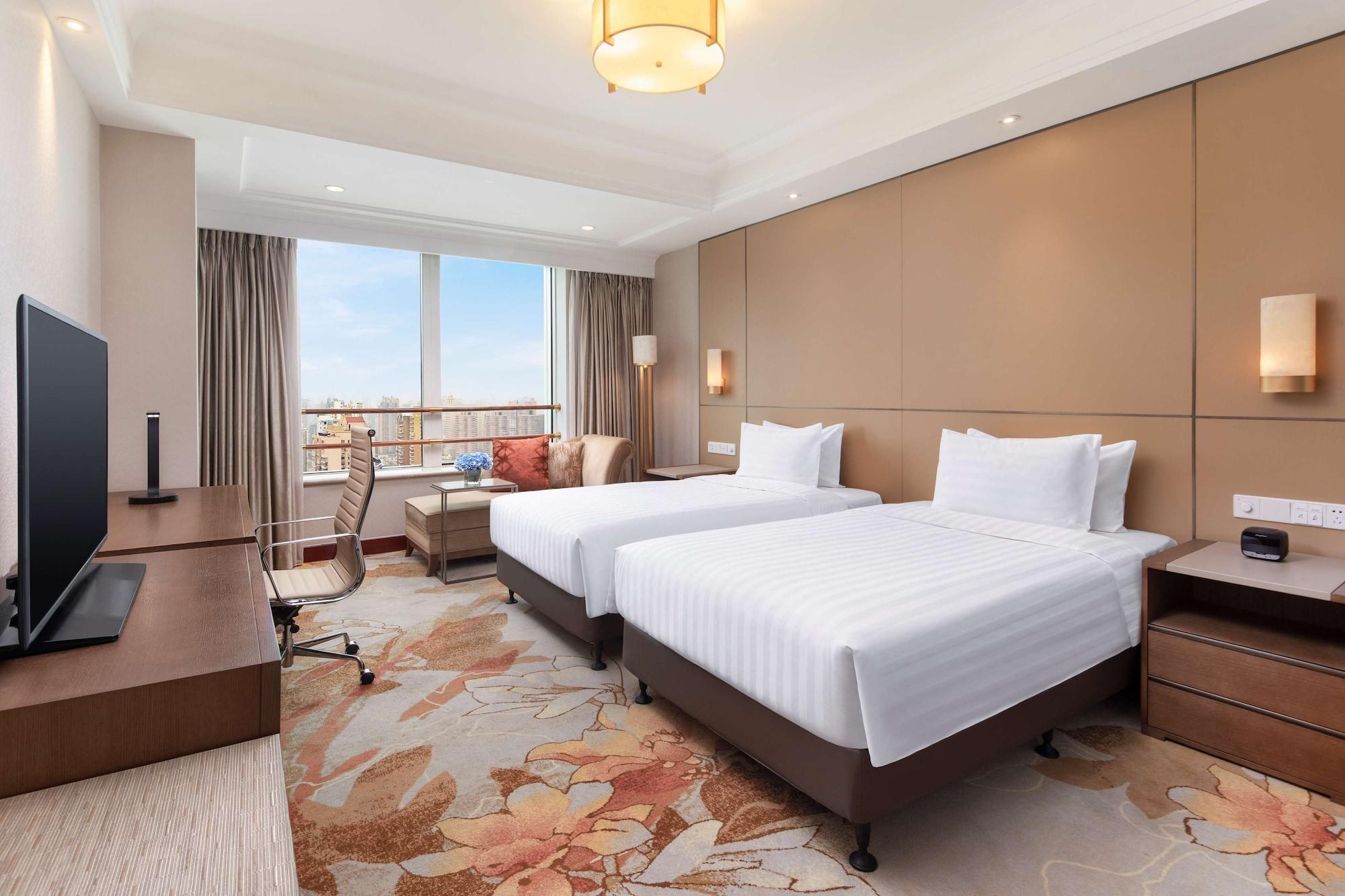 Radisson Blu New World Hotel