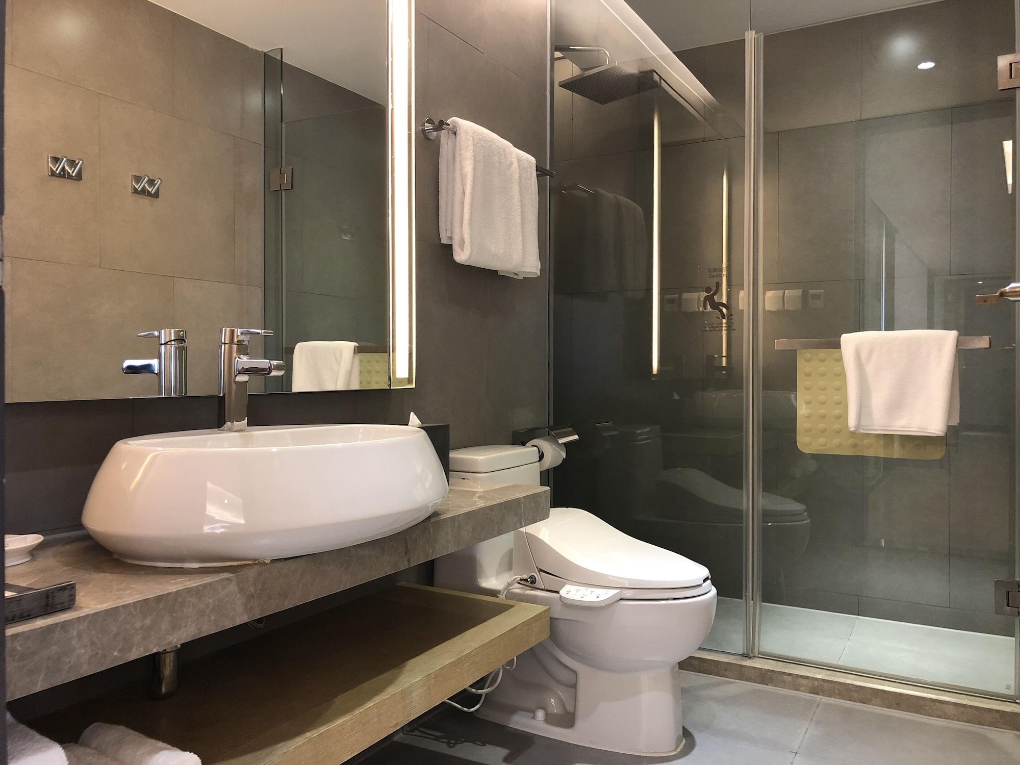 Riverdale Xintiandi 4*