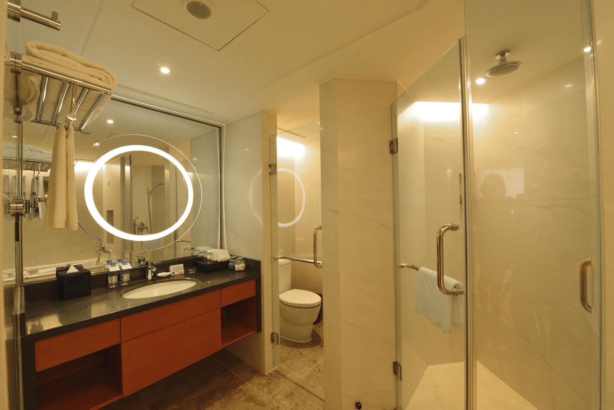 Ramada Plaza Pudong 4* Shanghai