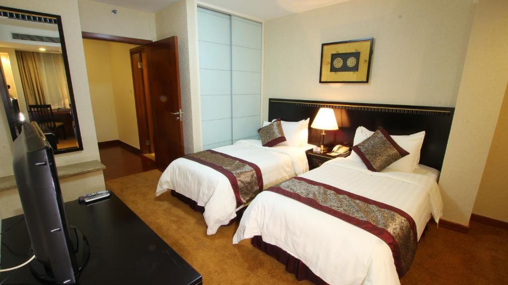 Aparthotel Eversunshine 4*