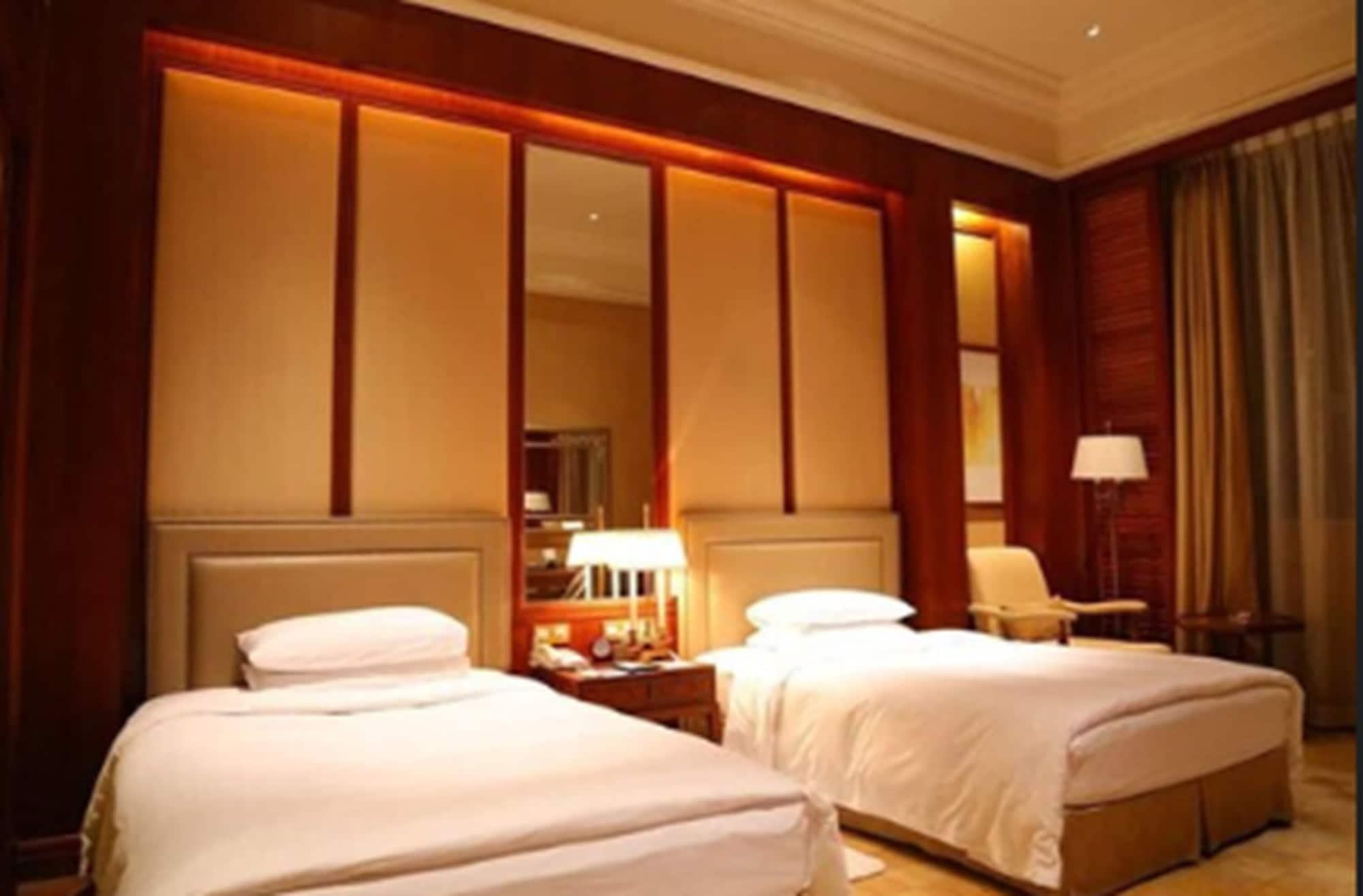 Hotel Dongjiao State Guest 5*