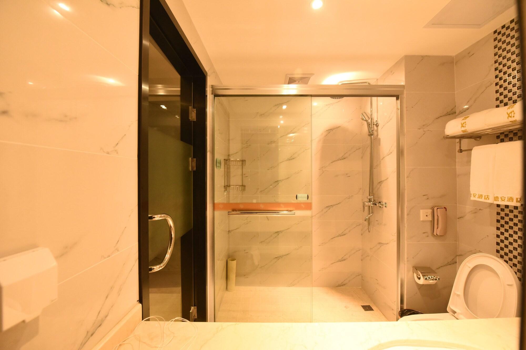 Luan Garden Hotel
