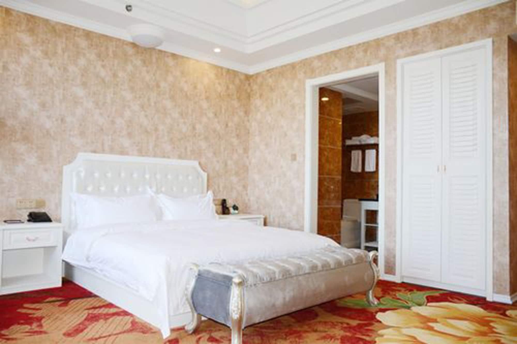 Ramada Encore Pudong Şanghay