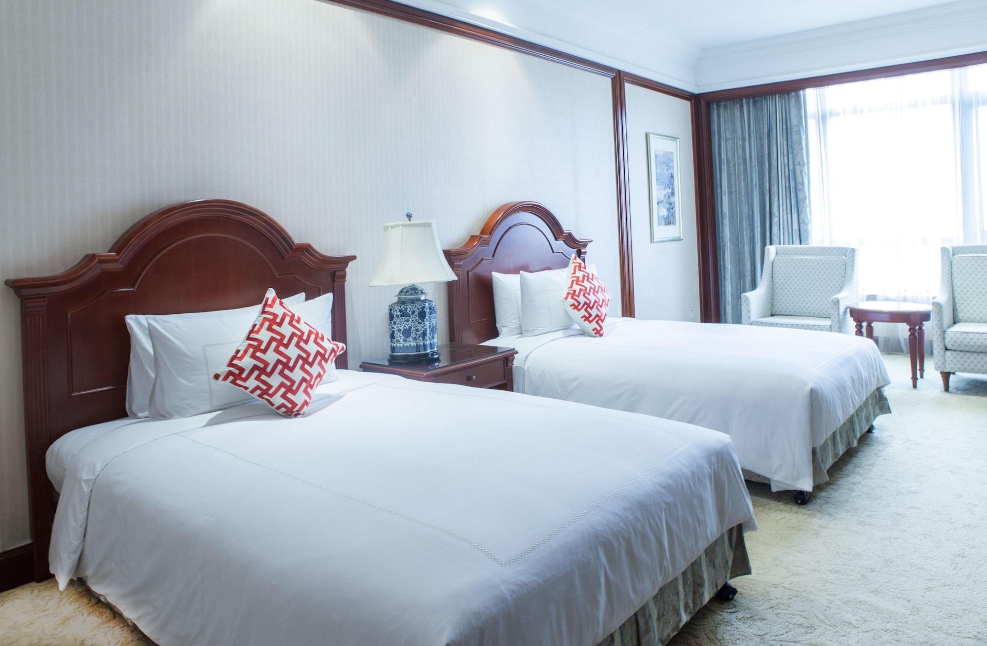 Sky Fortune Boutique Hotel 5*