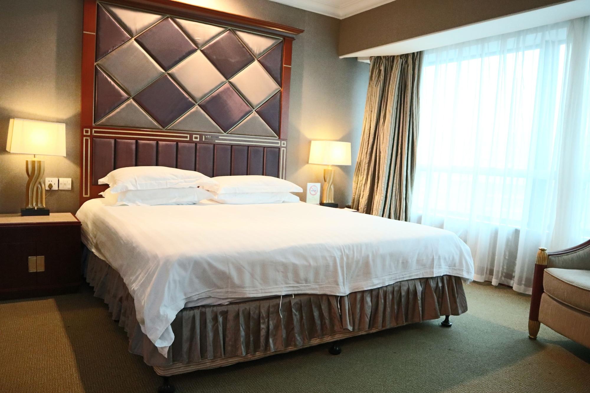 Everbright International Otel