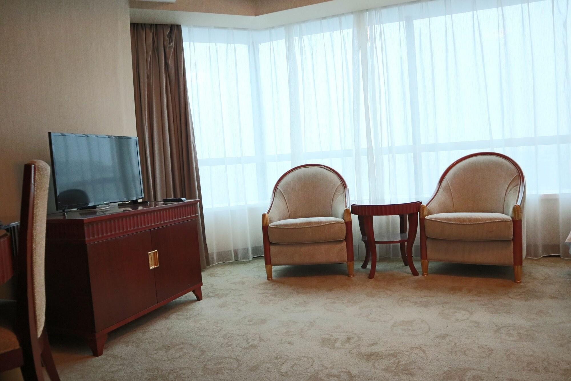 Everbright International Otel